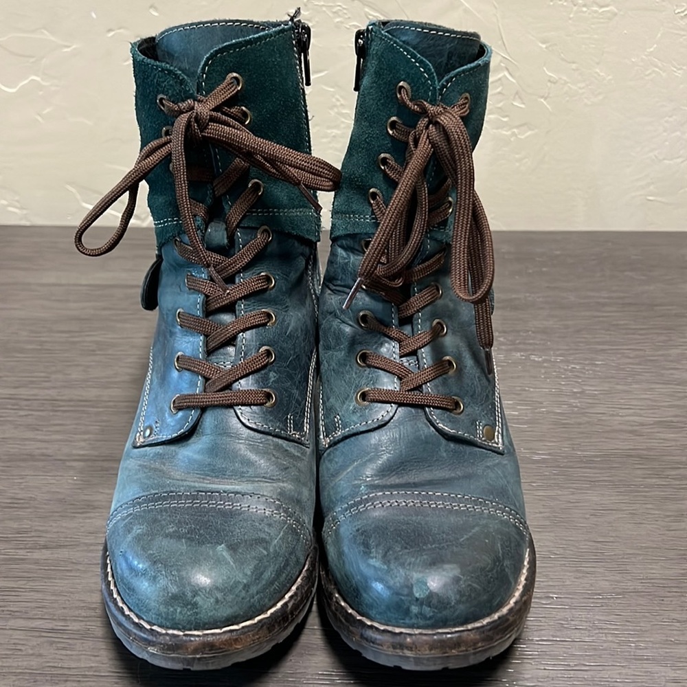 Taos crave real boots